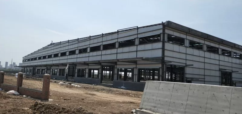 Prefabrik modulli po'lat ramka logistika ombori qurilishi