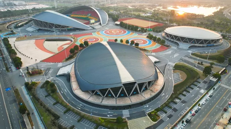 Mashhur xalqaro stadion po'lat konstruktsiyasi